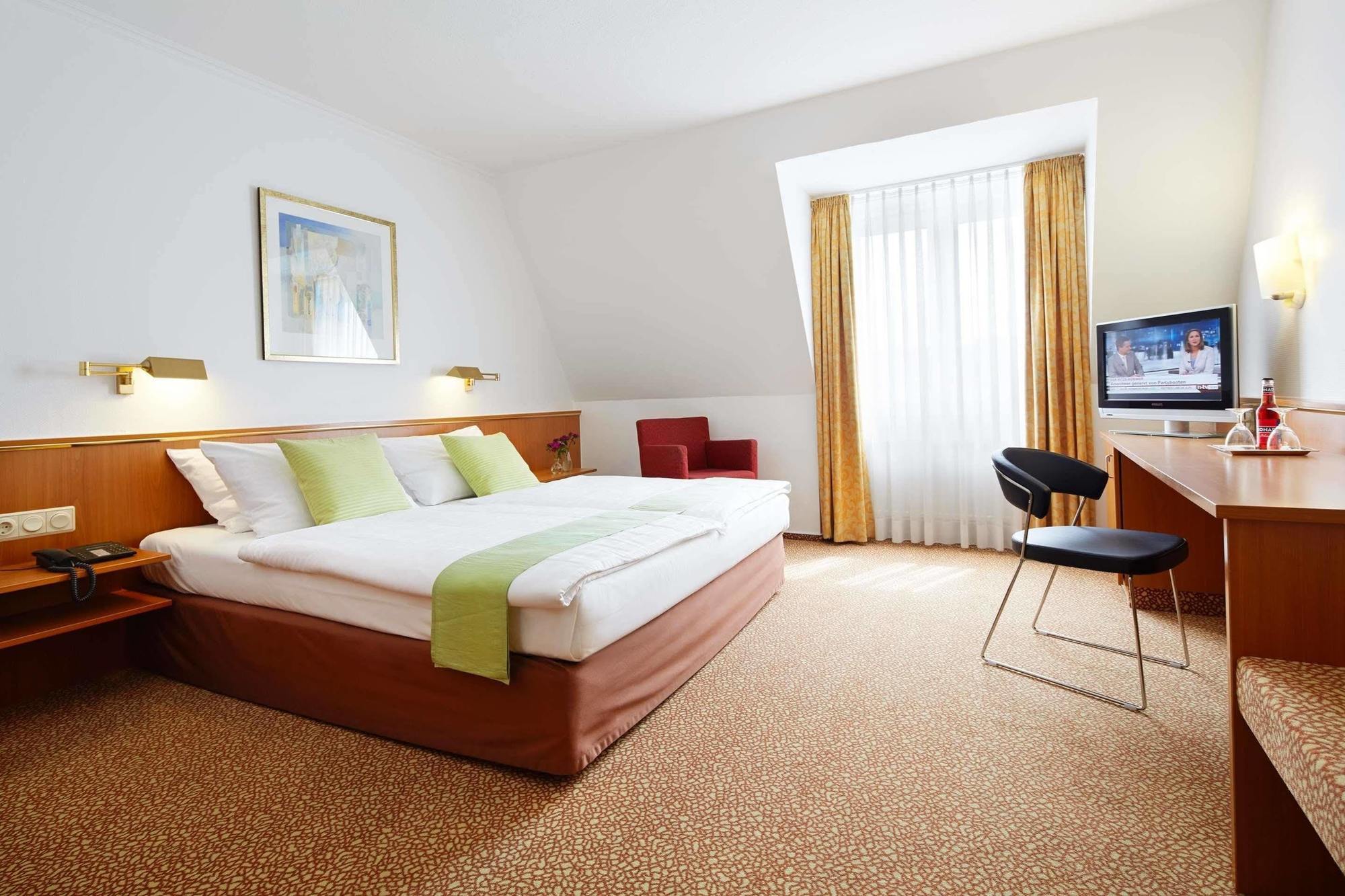 Best Western Hotel Lippstadt Esterno foto